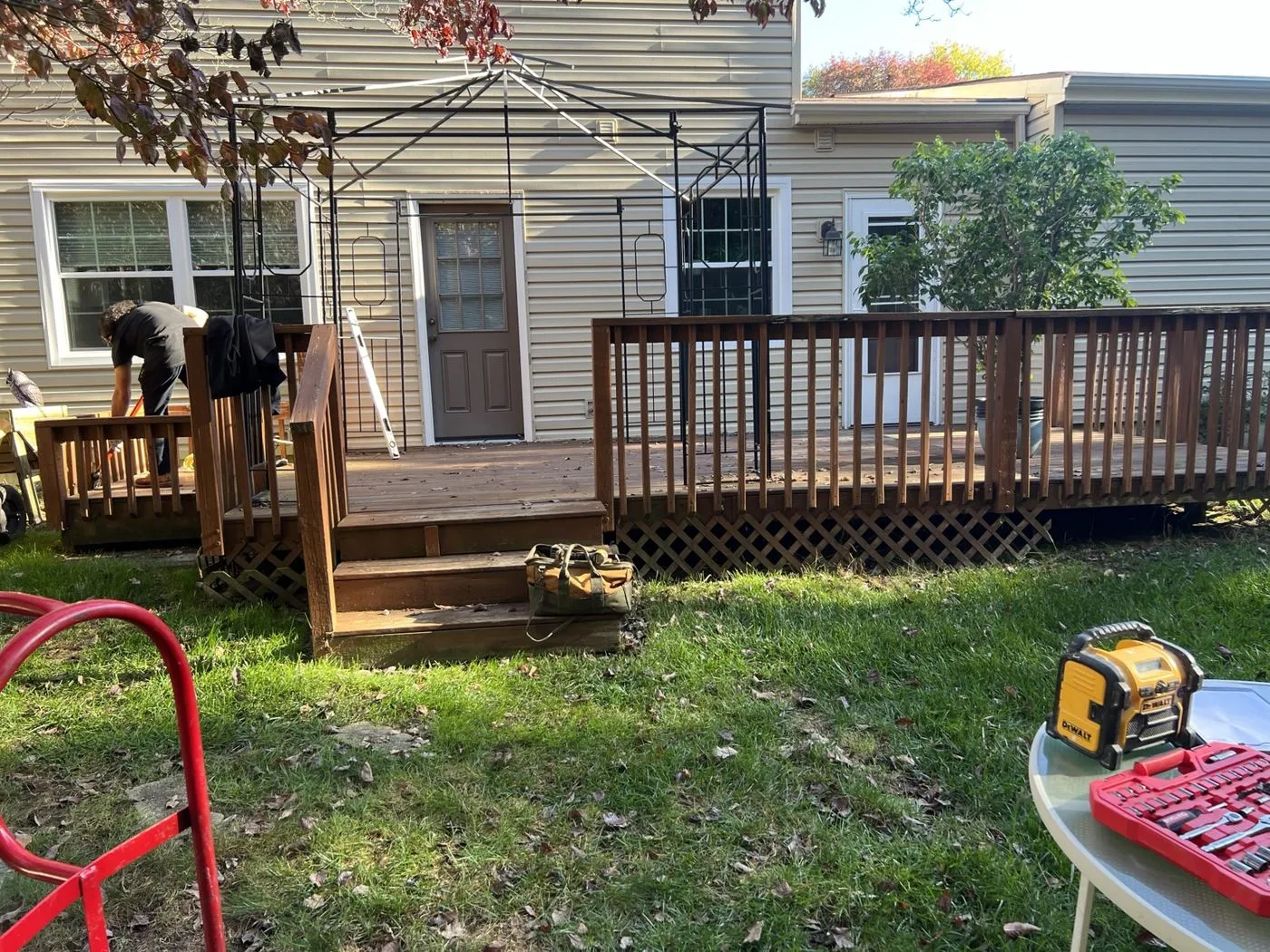 Decks & Outdoor Living