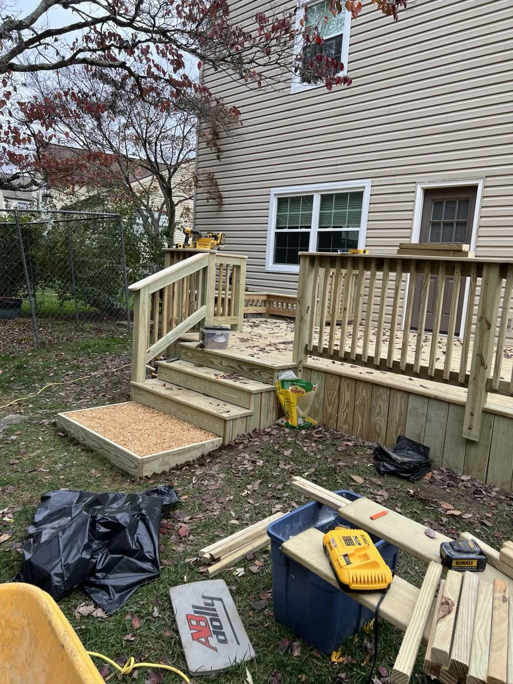 Decks & Outdoor Living